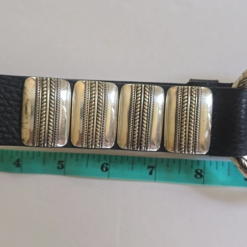 Chico's Womens Black leather Belt Silver Square Pieces Hook loop Closure Sz.42